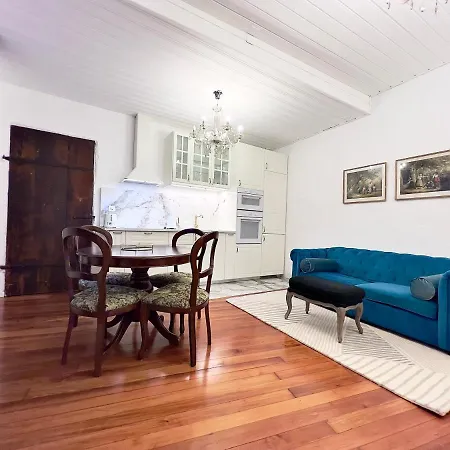 Castle - Charming Apartment *