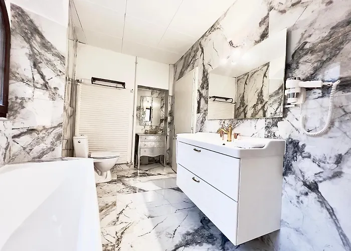 Apartament Castle - Charming Montreux