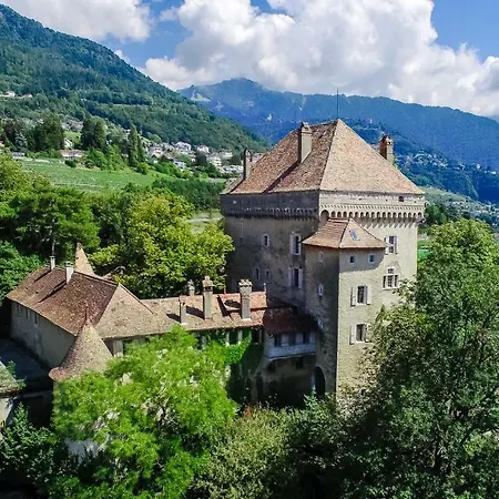 Castle | Charming View *